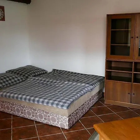 Holiday home Brezka *
