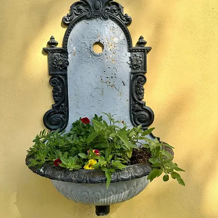 Brezka 度假居 Libuň